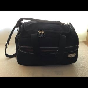 Dockers Black Overnight Bag